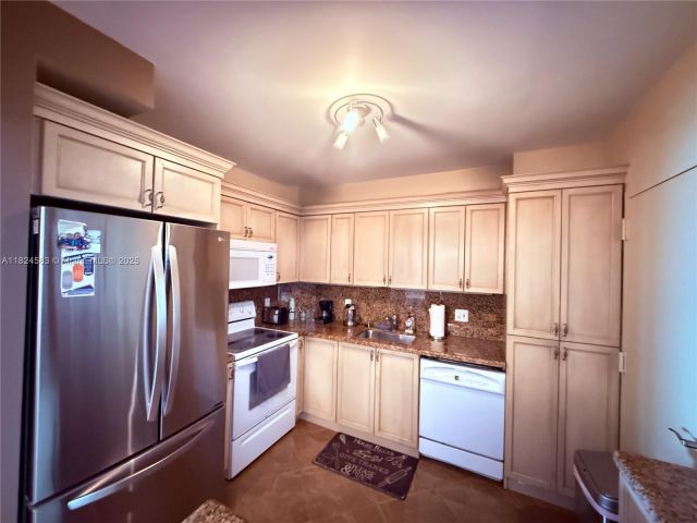 Продажа квартиры #PHH - фото 6189127