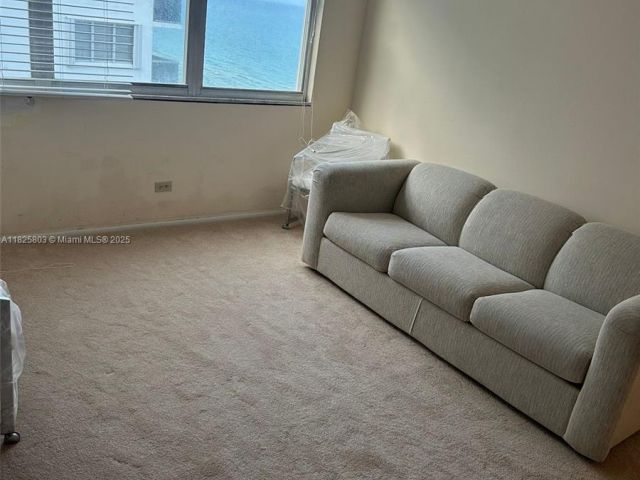 Продажа квартиры #1625 - фото 6189451