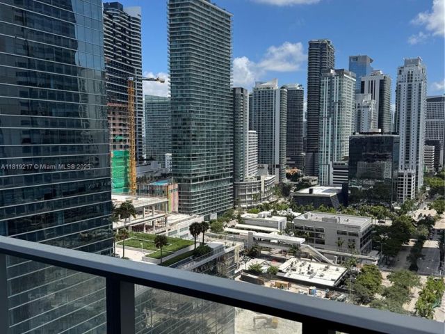 Продажа квартиры #2306 - фото 6189701