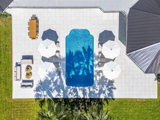 Продажа дома по адресу 8090 Twin Lake Drive - фото 6217595