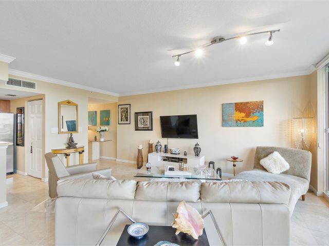 Продажа квартиры #403 - фото 6211881