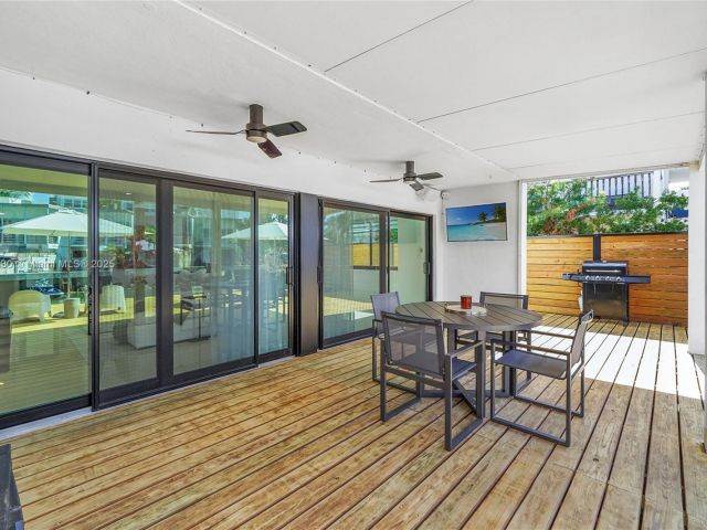 Продажа дома по адресу 830 Raymond St - фото 6188591