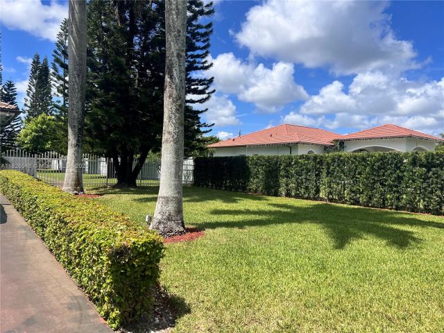 Продажа дома по адресу 16934 SW 215th Ter - фото 6188313