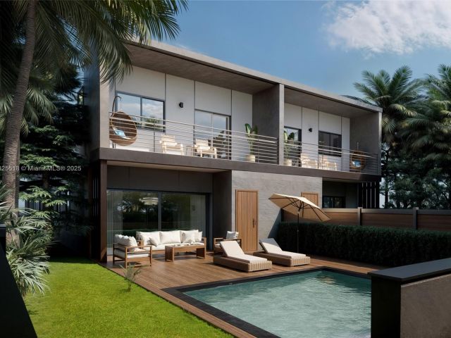 Продажа дома по адресу 3187 SW 23rd St A - фото 6188775