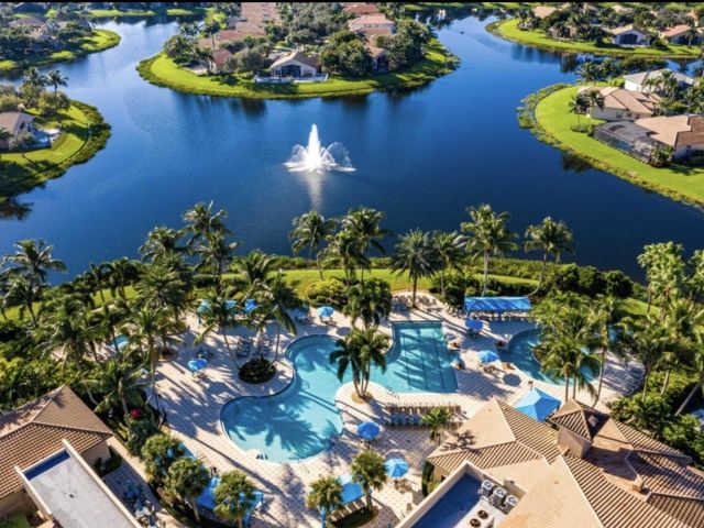 Продажа дома по адресу 7203 Arcadia Bay Court - фото 6595469