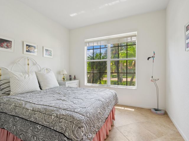 Продажа дома по адресу 7203 Arcadia Bay Court - фото 6595474