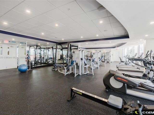 Продажа квартиры #703 - фото 6189741