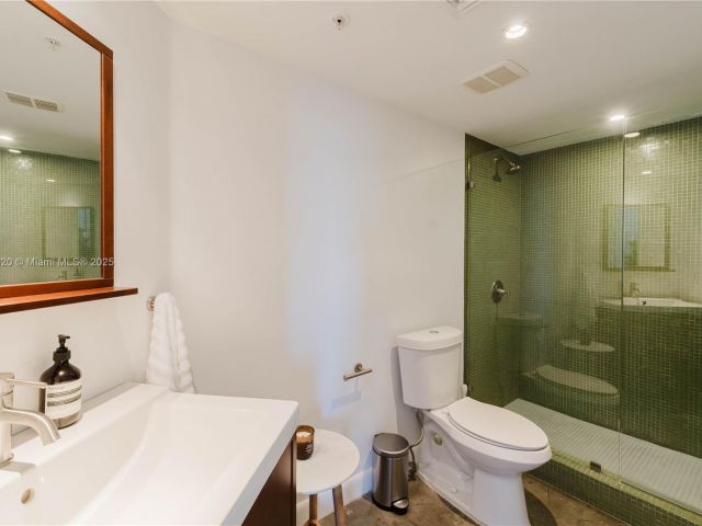 Продажа квартиры #703 - фото 6189748