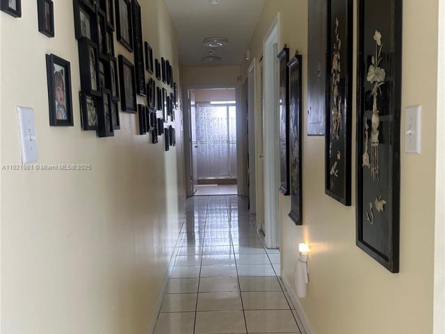 Продажа дома по адресу 14262 SW 160th Ter - фото 6189248