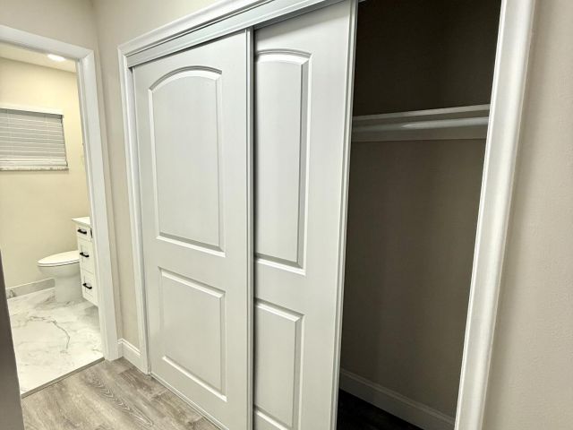 Продажа дома по адресу 9004 SW 6th Street - фото 6280103