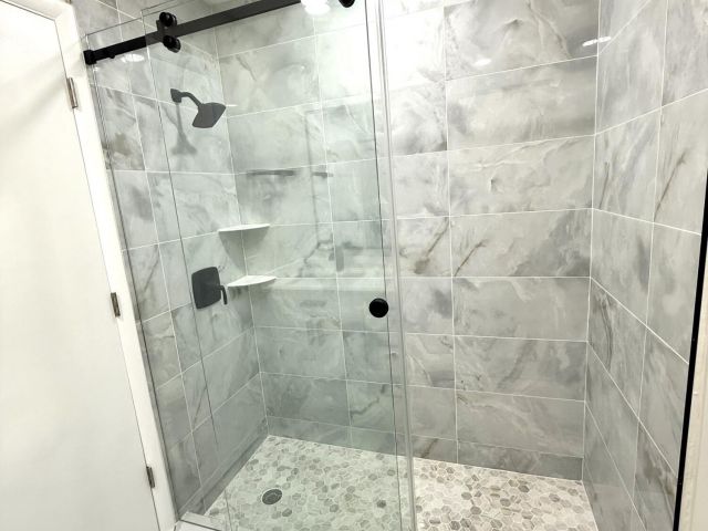 Продажа дома по адресу 9004 SW 6th Street - фото 6280104