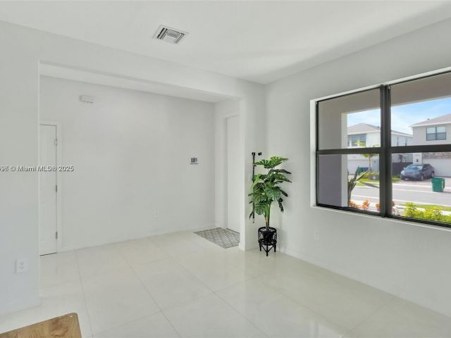 Продажа дома по адресу 12973 SW 266th ter - фото 6209024