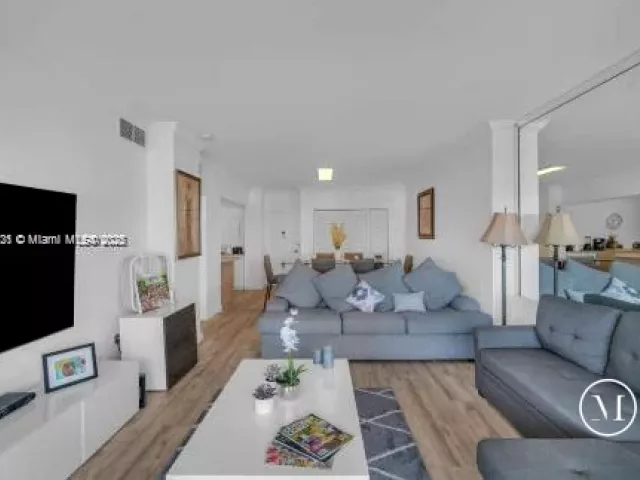 Квартира в аренду номер6K - фото 6190700