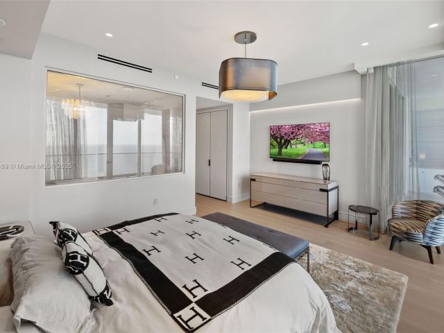 Продажа квартиры #3003 - фото 6198808