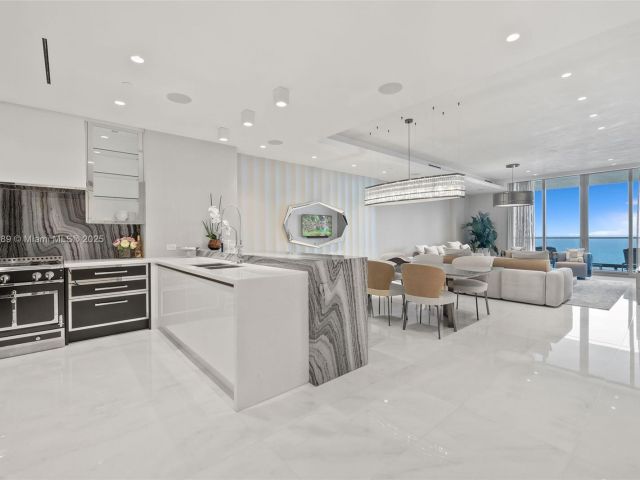 Продажа квартиры #3003 - фото 6198816