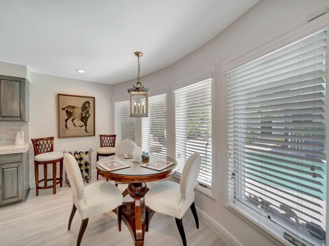 Продажа дома по адресу 1109 SE 11th Ct - фото 6207547