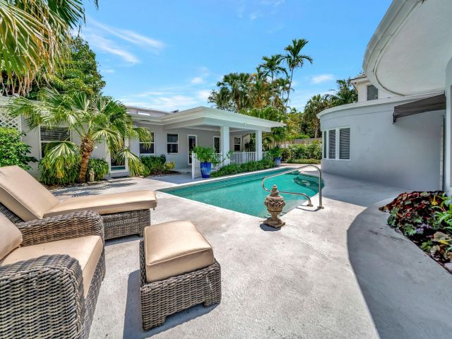 Продажа дома по адресу 1109 SE 11th Ct - фото 6207553