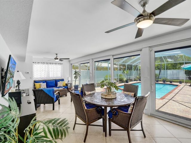 Продажа дома по адресу 4711 Bayview Dr - фото 6191473