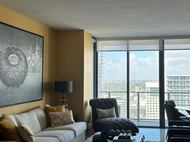 Продажа квартиры #2804 - фото 6193814