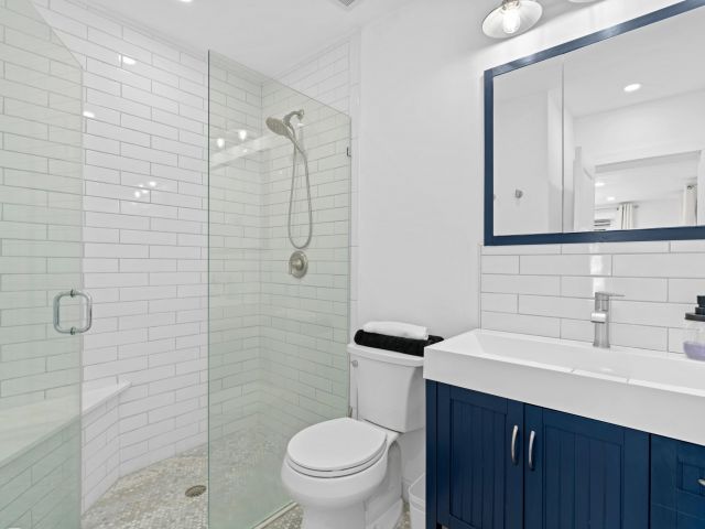 Продажа дома по адресу 826 SE 4th Avenue - фото 6214474