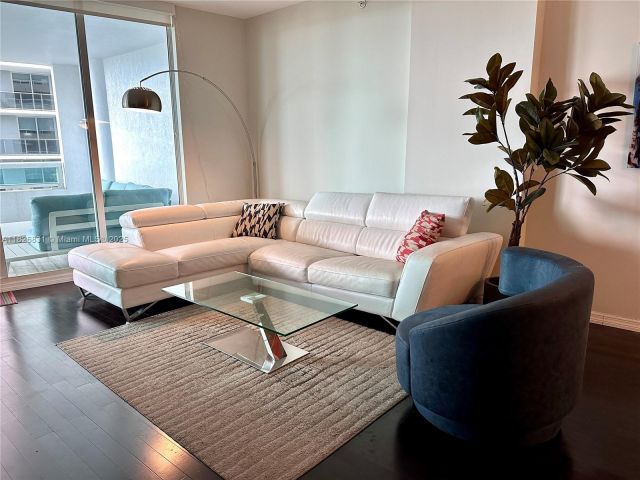 Квартира в аренду номер511 - фото 6193940