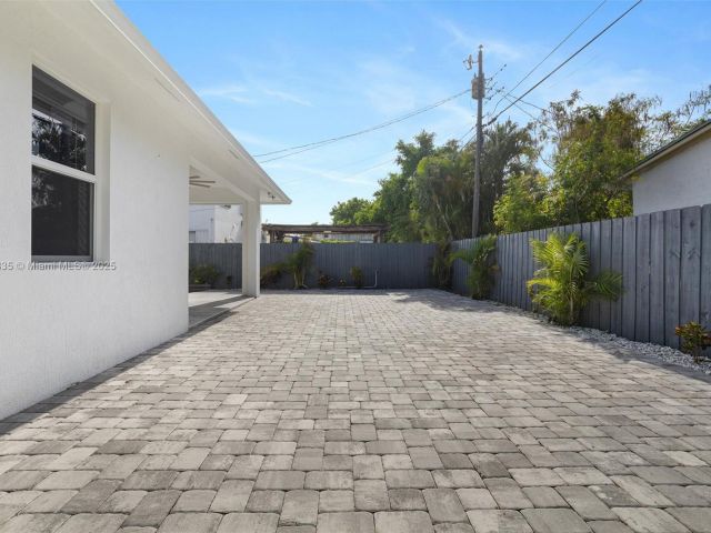 Продажа дома по адресу 525 El Prado - фото 6193350