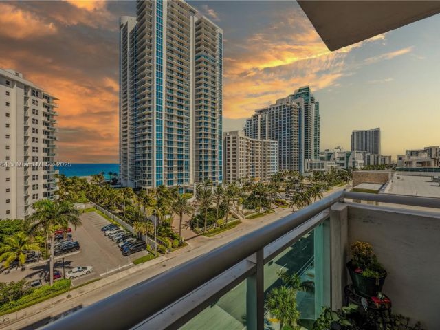 Продажа квартиры #702 - фото 6193874