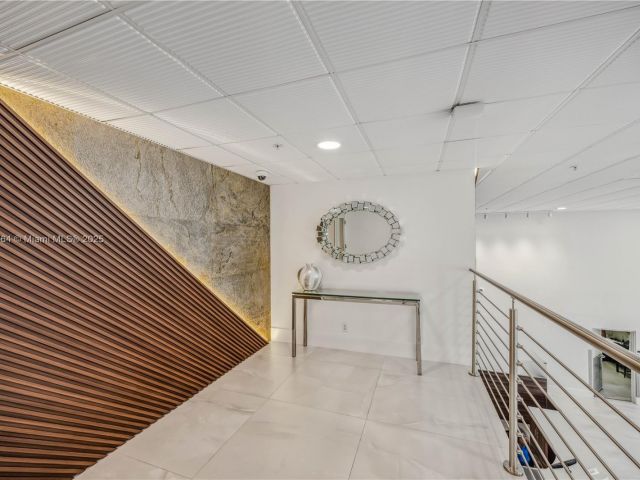 Продажа квартиры #702 - фото 6193885