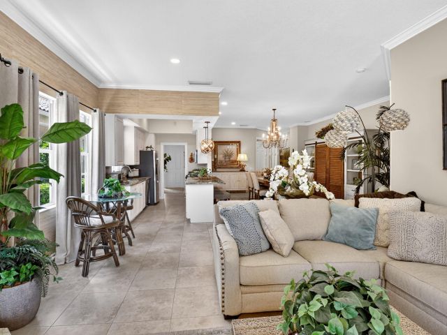 Продажа дома по адресу 4780 Blossom Drive - фото 6252893