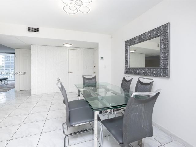 Продажа квартиры #227 - фото 6194160