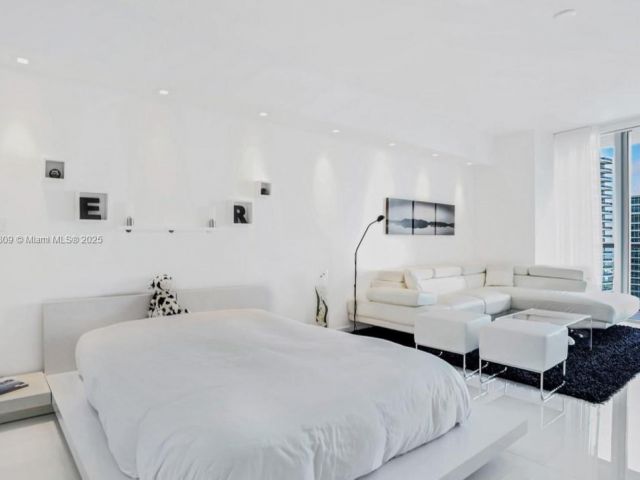 Продажа квартиры #4310 - фото 6196849