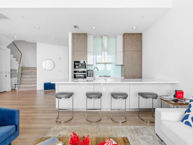 Продажа квартиры #403S - фото 6198500