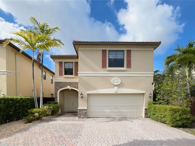 Дом в аренду по адресу 11510 NW 88th Ln 1 - фото 6195019