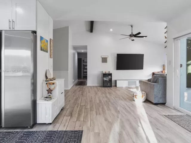 Продажа дома по адресу 50 Forest Cir - фото 6291085