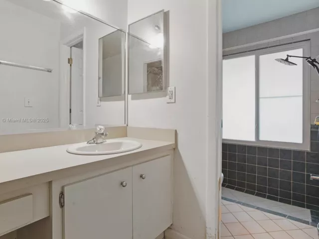 Продажа дома по адресу 50 Forest Cir - фото 6291076