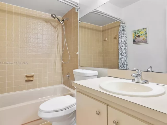 Продажа дома по адресу 50 Forest Cir - фото 6291078