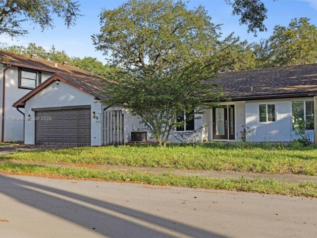 Продажа дома по адресу 50 Forest Cir - фото 6291093