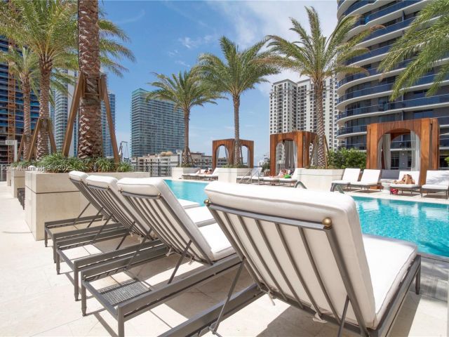 Квартира в аренду номер5410 - фото 6196984