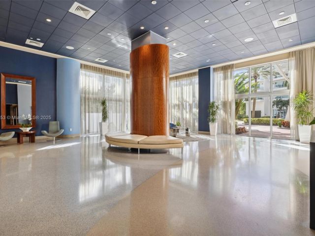 Квартира в аренду номер2309 - фото 6199197