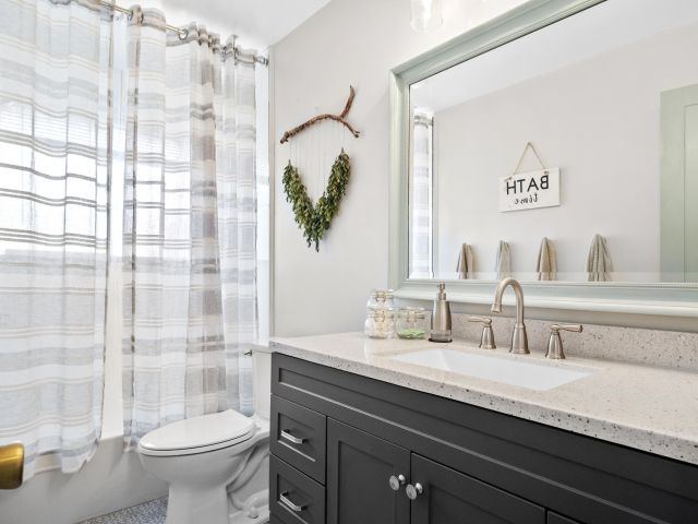 Продажа дома по адресу 4560 Brandywine Drive - фото 6217275