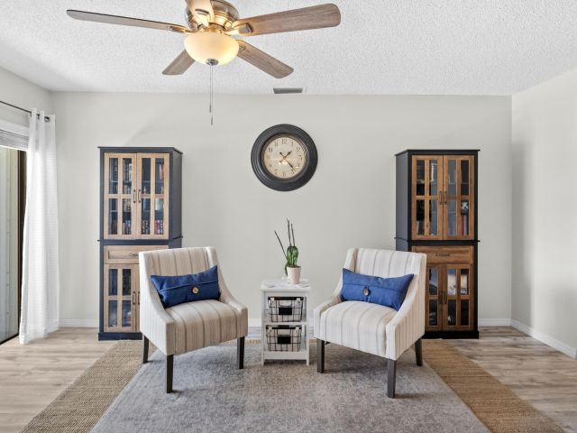 Продажа дома по адресу 4560 Brandywine Drive - фото 6217282