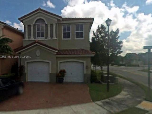 Продажа дома по адресу 8513 NW 109th Ct - фото 6212296