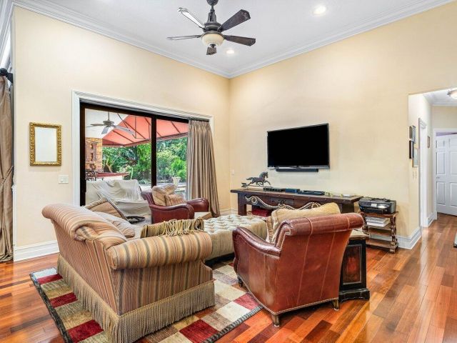 Дом в аренду по адресу 2455 Hampton Bridge Road - фото 6214723