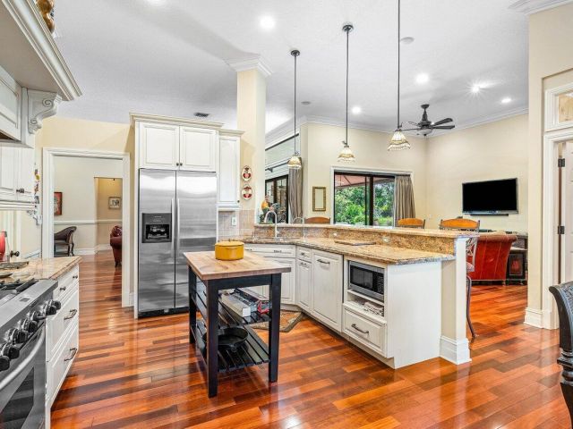 Дом в аренду по адресу 2455 Hampton Bridge Road - фото 6214731