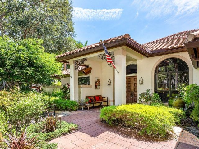 Дом в аренду по адресу 2455 Hampton Bridge Road - фото 6214738