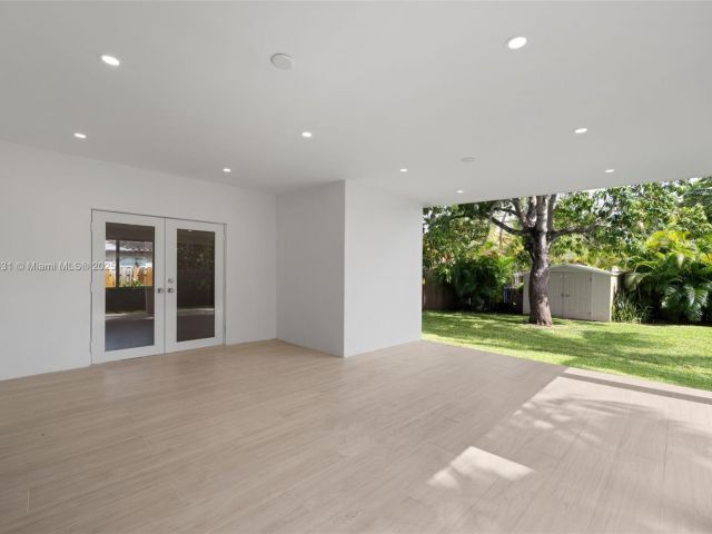 Продажа дома по адресу 1617 Washington St - фото 6233592