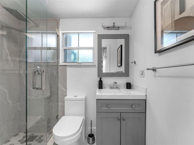 Продажа дома по адресу 942 NW 133rd Ct - фото 6197281