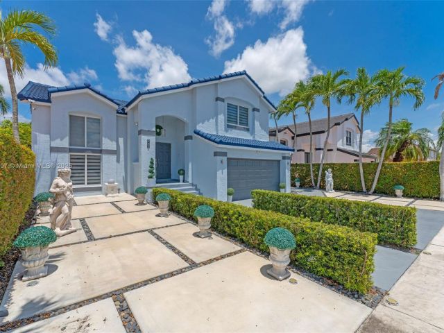 Продажа дома по адресу 942 NW 133rd Ct - фото 6197296