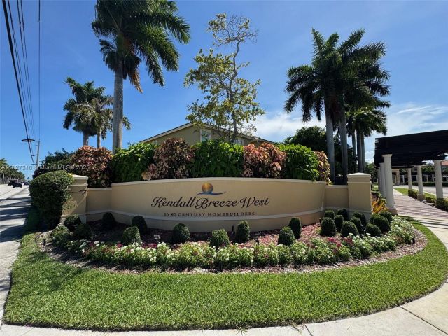 Дом в аренду по адресу 11362 SW 137th Pl 11362 - фото 6197498