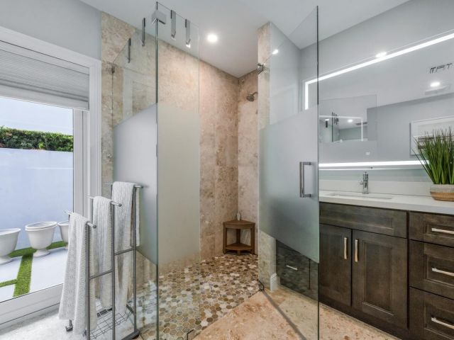 Продажа дома по адресу 2319 Castilla Isle - фото 6199416